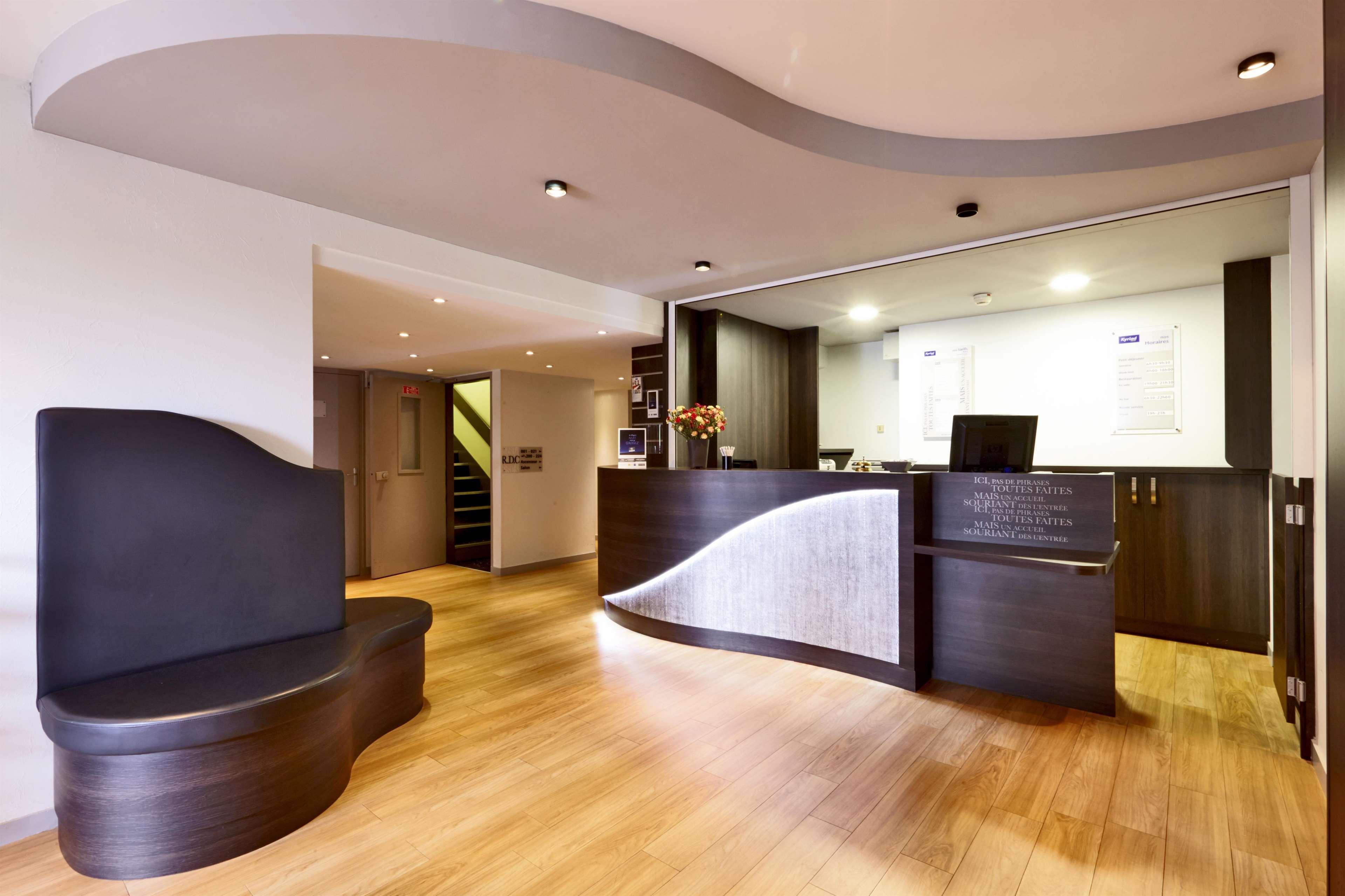 Kyriad Hotel Laval Laval  Bagian luar foto